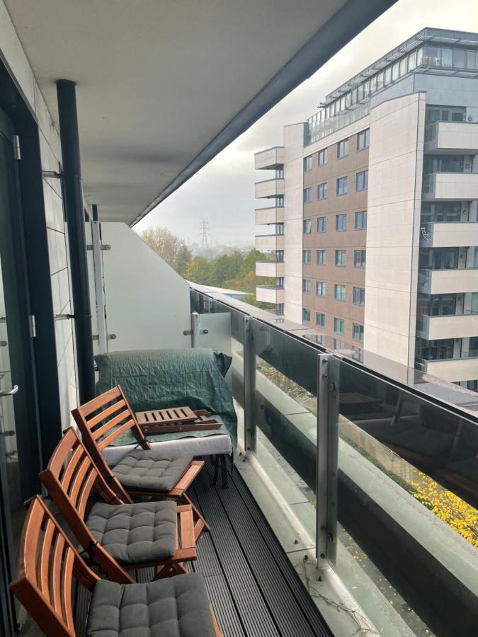 Amazing Apartment Moments Away From The Heart Of London Exterior photo